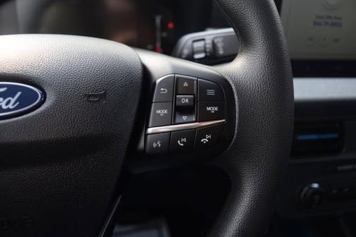 Oxford White 2025 Ford Maverick XLT