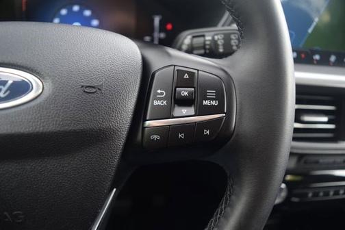 Agate Black Metallic 2024 Ford Escape Active
