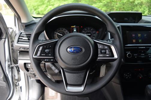 2018 Subaru Impreza 2.0i Premium