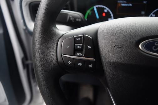 Oxford White 2024 Ford Maverick XLT