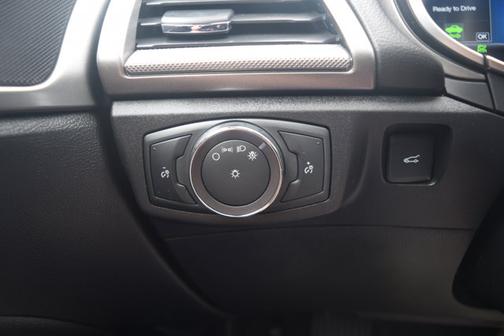 2018 Ford Fusion Hybrid SE