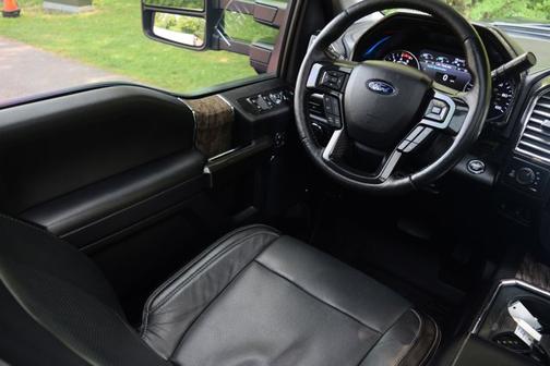 2017 Ford F-250 Lariat