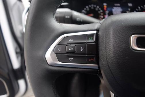 Bright White Clearcoat 2023 Jeep Compass Latitude Lux