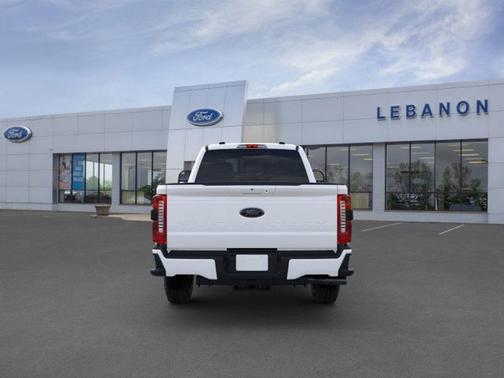 2025 Ford F-350 LARIAT