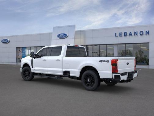 2025 Ford F-350 LARIAT
