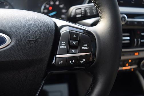 2022 Ford Escape SE Hybrid