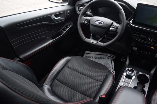2023 Ford Escape ST-Line Select