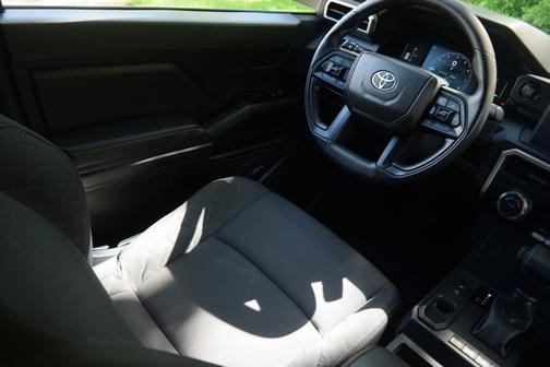 Ice Cap 2024 Toyota Tacoma SR