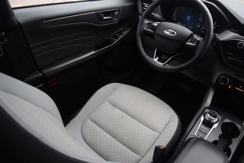 Oxford White 2024 Ford Escape Active
