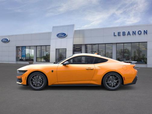 2026 Ford Mustang Dark Horse