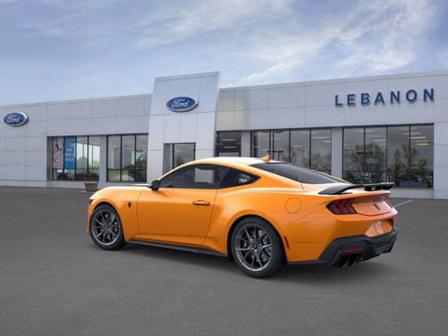 2026 Ford Mustang Dark Horse