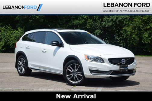 2015 Volvo V60 Cross Country T5