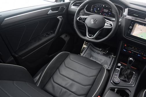 2024 Volkswagen Tiguan SEL R-Line