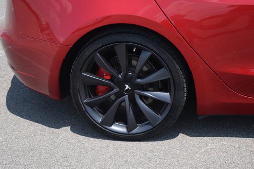 2020 Tesla Model 3 Performance