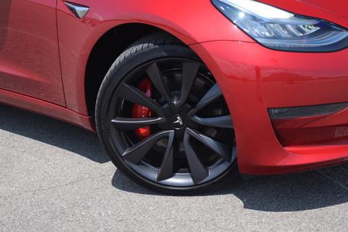 2020 Tesla Model 3 Performance