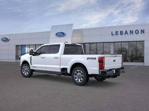 2025 Ford F-350 LARIAT