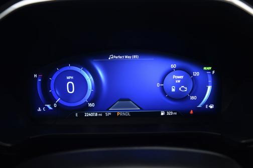 2022 Ford Escape Titanium Hybrid