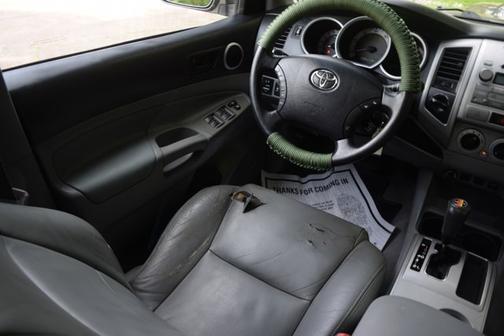 2011 Toyota Tacoma Base