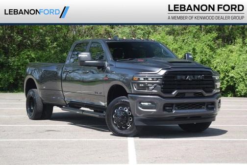 Granite Crystal Metallic Clearcoat 2025 RAM 3500 Laramie