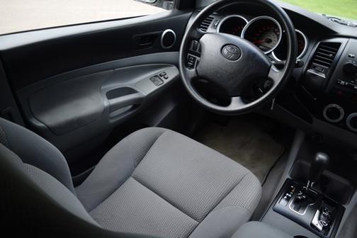 2007 Toyota Tacoma Base