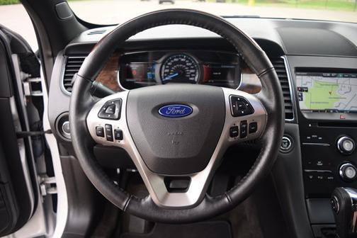 2014 Ford Taurus Limited