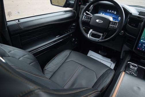 2022 Ford Expedition Platinum