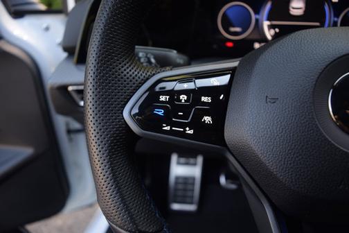 2022 Volkswagen Golf R 2.0T