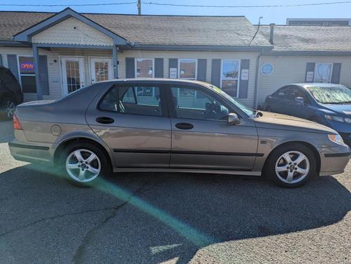 2004 Saab 9-5 Arc