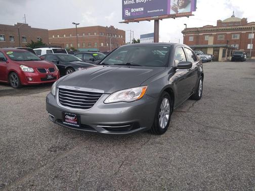 2012 Chrysler 200 Touring