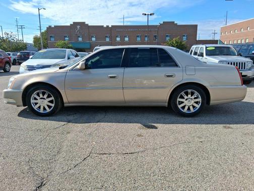 2007 Cadillac DTS Luxury