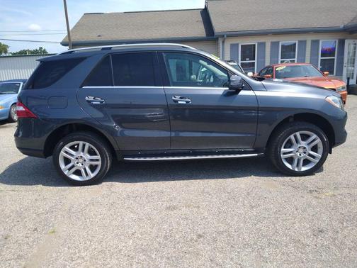 2013 Mercedes-Benz M-Class 4MATIC