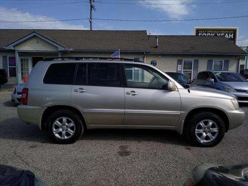 2001 Toyota Highlander Base