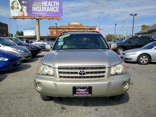 2001 Toyota Highlander Base
