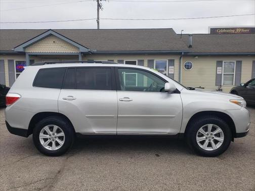 2012 Toyota Highlander SE