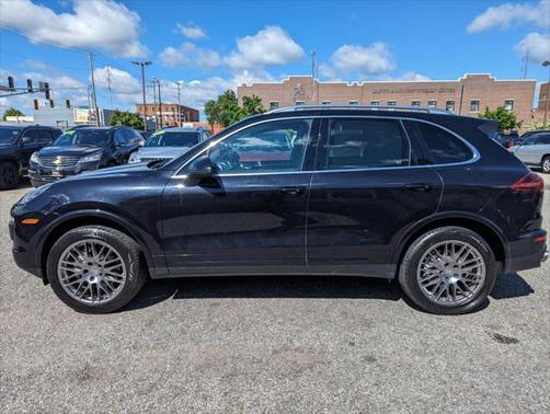 2016 Porsche Cayenne S