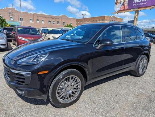 2016 Porsche Cayenne S