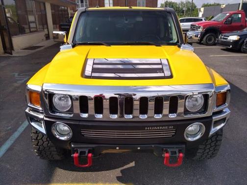 2006 Hummer H3 Base
