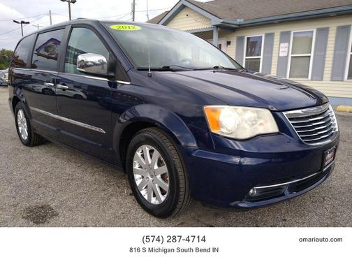 2012 Chrysler Town & Country Touring-L