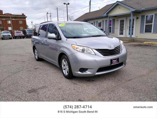 2013 Toyota Sienna LE