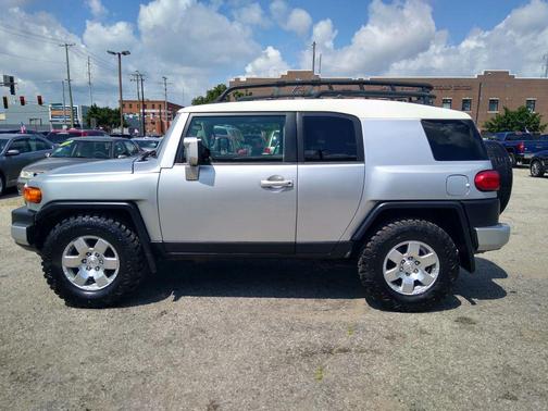 2008 Toyota FJ Cruiser Base
