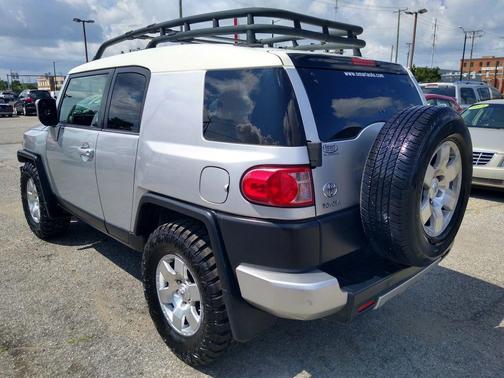 2008 Toyota FJ Cruiser Base