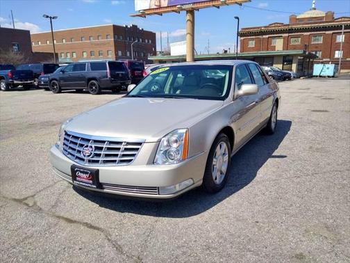 2008 Cadillac DTS Base