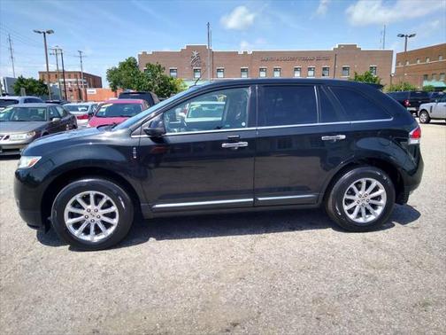 2011 Lincoln MKX Base