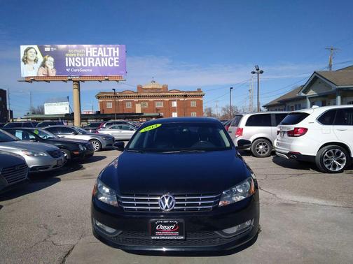 2013 Volkswagen Passat 2.0 TDI SE w/ Sunroof