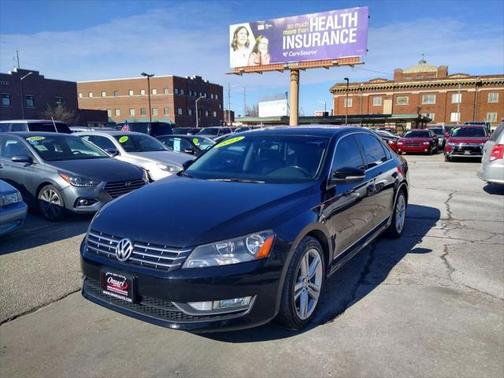 2013 Volkswagen Passat 2.0 TDI SE w/ Sunroof