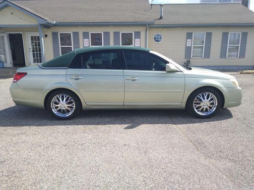 2007 Toyota Avalon XLS