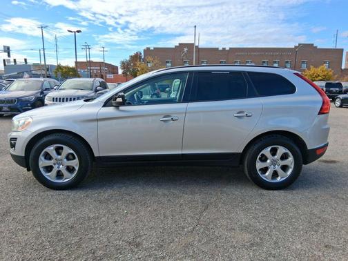 2010 Volvo XC60 3.2