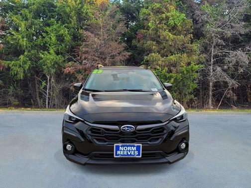 Crystal Black Silica 2025 Subaru Crosstrek Limited