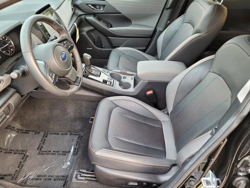 Crystal Black Silica 2025 Subaru Crosstrek Limited