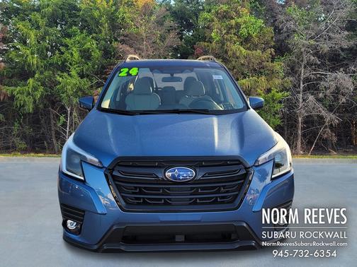 2024 Subaru Forester Premium